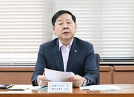 구윤철 부총리 겸 재정경제부 장관이 6월 11일 서울 종로구 정부서울청사에서 열린 고용관계장관간담회를 주재하고 있다.