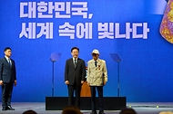 이재명 대통령이 6월 25일 경기도 수원컨벤션센터에서 열린 6·25전쟁 제76주년 기념식에서 기념사를 하고 있다.
