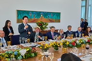 이재명 대통령이 7월 27일(현지 시간) 브라질리아 대통령관저에서 열린 국빈 오찬에서 발언하고 있다.