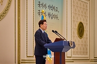이재명 대통령이 8월 7일 청와대 영빈관에서 열린 진실화해위 3기 출범 계기 국가폭력 피해자 위로 오찬에서 인사말을 하고 있다.