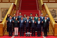 이재명 대통령이 8월 25일 청와대에서 더불어민주당 신임 지도부와 만찬 간담회에 앞서 기념촬영을 하고 있다.
