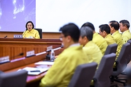 한성숙 국무총리가 9월 18일 서울 종로구 정부서울청사 별관에서 2026년 을지연습 사후강평회의를 주재하고 있다.