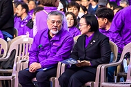한성숙 국무총리가 10월 24일 서울 중구 서울광장에서 열린 10·29 이태원참사 4주기 추모행사에 참석해 추모사를 하고 있다.