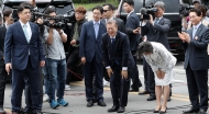 청와대 도착한 문재인 대통령 사진 6