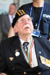 유엔참전용사 네덜란드참전용사 서울현충원 및 전쟁기념관 헌화 및 참배 사진 13