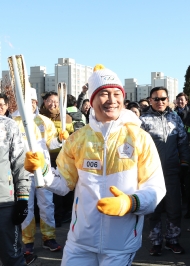 세종청사에서 2018평창동계올림픽 성화봉송 사진 18