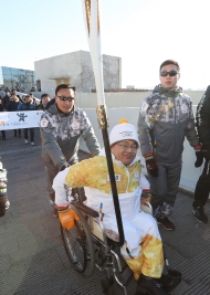 세종청사에서 2018평창동계올림픽 성화봉송 사진 60