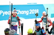 바이애슬론 여자 추적 10km 메달 경기- 한국의 안나 프롤리나 출전 사진 12