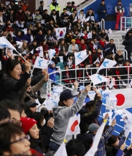 아이스하키 여자 조별 예선 B조 코리아-일본 경기 및 응원 사진 9