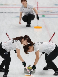 컬링 여자 준결승 일본과의 경기, 한국 결승 진출 사진 5