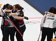 컬링 여자 준결승 일본과의 경기, 한국 결승 진출 사진 1