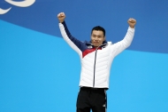 2018 평창동계패럴림픽 크로스컨트리스키 남자 7.5㎞ 좌식 경기 시상식, 금메달 한국의 신의현 선수 사진 3
