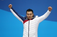 2018 평창동계패럴림픽 크로스컨트리스키 남자 7.5㎞ 좌식 경기 시상식, 금메달 한국의 신의현 선수 사진 4