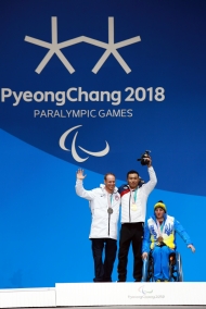 2018 평창동계패럴림픽 크로스컨트리스키 남자 7.5㎞ 좌식 경기 시상식, 금메달 한국의 신의현 선수 사진 8