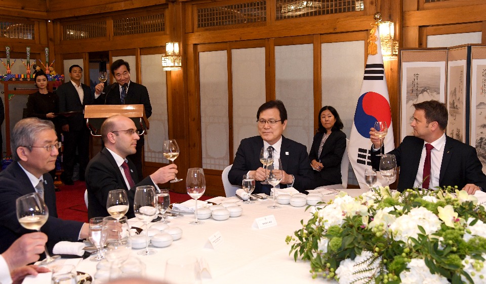 한-룩셈부르크 총리 만찬 - 사진 | 멀티미디어 | 대한민국 정책브리핑 한-룩셈부르크 총리 만찬