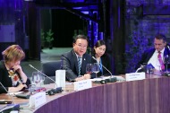 김부겸 장관, 디지털 선도국 16개국 미래 전자정부 논의 사진 9