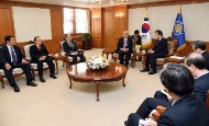 한일-일한 협력위원회 접견 사진 8