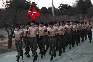 육군 8군단 12포병단 흑곰 포병대대 장병 혹한기 훈련 사진 4