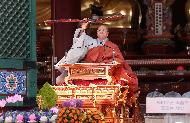 한 달간 연기했던 부처님오신날, 법요식 열려 사진 21