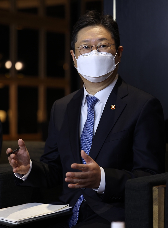 영화상영관 현장점검 및 업계 간담회 - 사진 | 멀티미디어 | 대한민국 정책브리핑 영화상영관 현장점검 및 업계 간담회