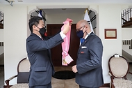 ‘수교훈장 광화장’ 전수식 사진 1