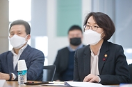 임혜숙 장관, 정보통신기술(ICT) 수출 우수기업 현장방문 사진 10