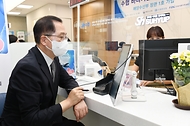 조승환 해수부 장관, 바다가꿈 정기예금 가입 사진 1