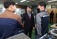 이주호 부총리, 산업수요맞춤형고등학교 현장방문 사진 5