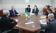 이종욱 조달청장, 주한 우크라이나 대사와 면담 사진 1
