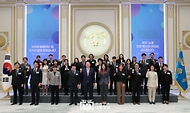 복지·노동 현장 종사자 초청 오찬 사진 1