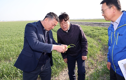조재호 농진청장, 전북도원 및 영농현장 방문