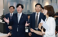 김소영 부위원장, 대환대출 인프라 운영 현장점검을 위해 금융결제원 방문 사진 6