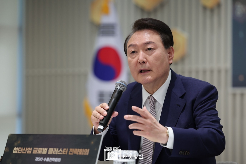 윤석열 대통령이 1일 서울 강서구 서울창업허브 엠플러스에서 열린 ‘제5차 수출전략회의’에서 발언하고 있다.