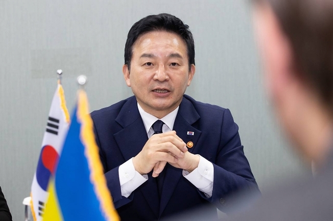 원희룡 국토교통부 장관이 15일 부산시 해운대구 벡스코에서 열린 ‘제50차 국제철도협력기구 장관회의’에서 발언하고 있다.