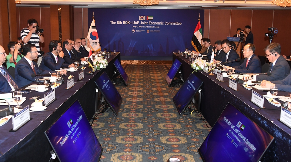 6일 서울 중구 롯데호텔에서 ‘제8차 한-UAE 경제공동위 본회의’가 진행되고 있다.
