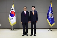 차관(급) 임명장 수여식 사진 3