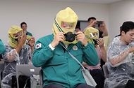 이상민 행안부 장관, ‘접경지역 공습 대비 민방위 훈련’ 참여 사진 4