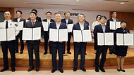 이상민 행안부 장관, 어린이 교통안전 캠페인 참여 사진 4