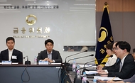 제3기 금융산업 경쟁도평가위원회 회의 개최 사진 4