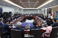 2023년도 제40회 국무회의 주재 사진 6