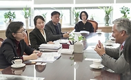 질병청-모더나, 신종 감염병 대비 협력을 위한 면담 사진 1