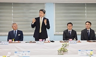 이주호 부총리, 거점통합돌봄센터 현장방문 사진 1