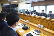 장영진 산업부 1차관, ‘10대 제조업 주요 기업 투자 간담회’ 주재 사진 5