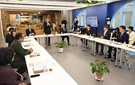 이주호 부총리, AI 학습지원센터 현장방문 사진 4