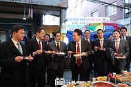 부산 국제시장 방문 사진 10