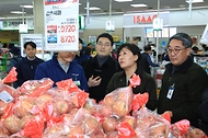 송미령 농식품부 장관, 농축산물 및 가공식품 물가 동향 점검 사진 2