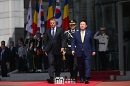 루마니아 대통령 공식방한 (공식 환영식) 사진 3