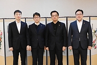 최상목 대통령 권한대행 부총리 겸 기획재정부 장관, 거시경제·금융현안 간담회 사진 2
