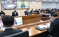 최상목 대통령 권한대행 부총리 겸 기획재정부 장관, 국정현안관계장관회의 겸 경제관계장관회의 겸 산업경쟁력강화관계장관회의 사진 9