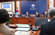 최상목 대통령 권한대행 부총리 겸 기획재정부 장관, 제11회 국무회의 사진 5